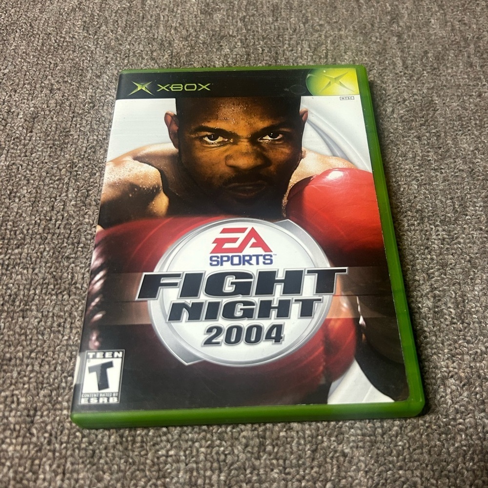 XBOX fight night 2004, original disc game, case and manual. Tested and working